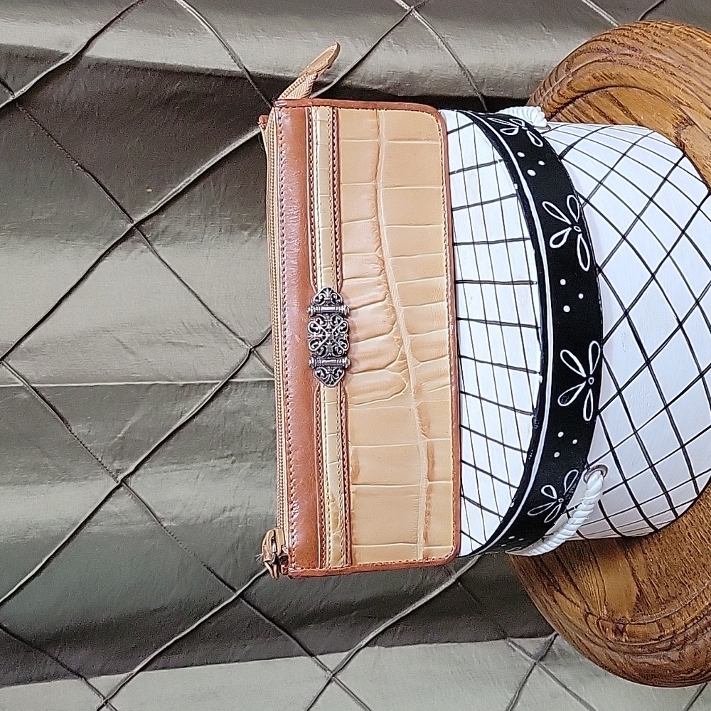 EUC- Brighton Moc Croc Leather Make up Bag